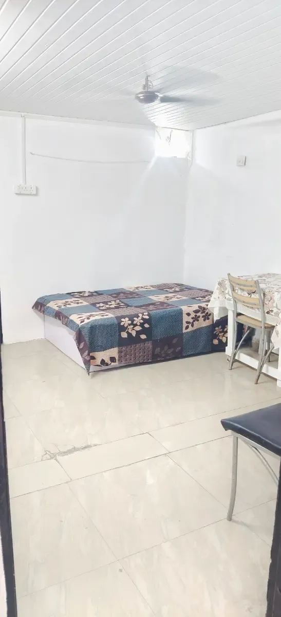1BHK Semi Furnished Flats available for rent near Bansal Hospital - Properties in Bhopal (Image 3)