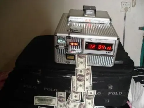 Machines to clean all type of blackened,tainted anddefaced bank notes. - Buy/Sell in Delhi (Image 1)